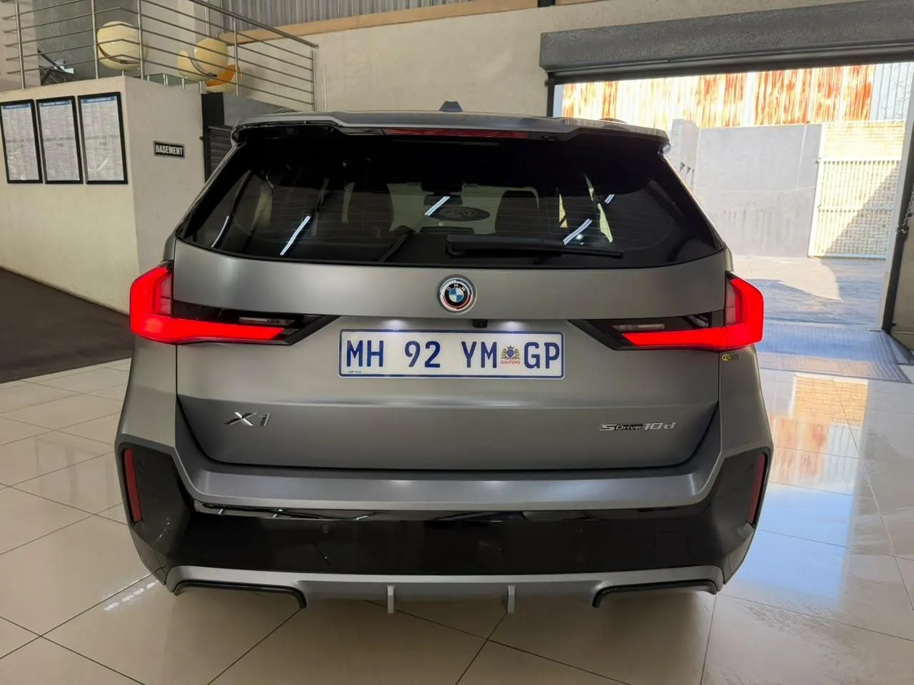 2025 BMW X1 sDrive18d xLine, photo 6 of 14