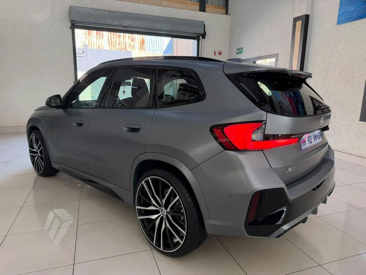 2025 BMW X1 sDrive18d xLine, photo 7 of 14