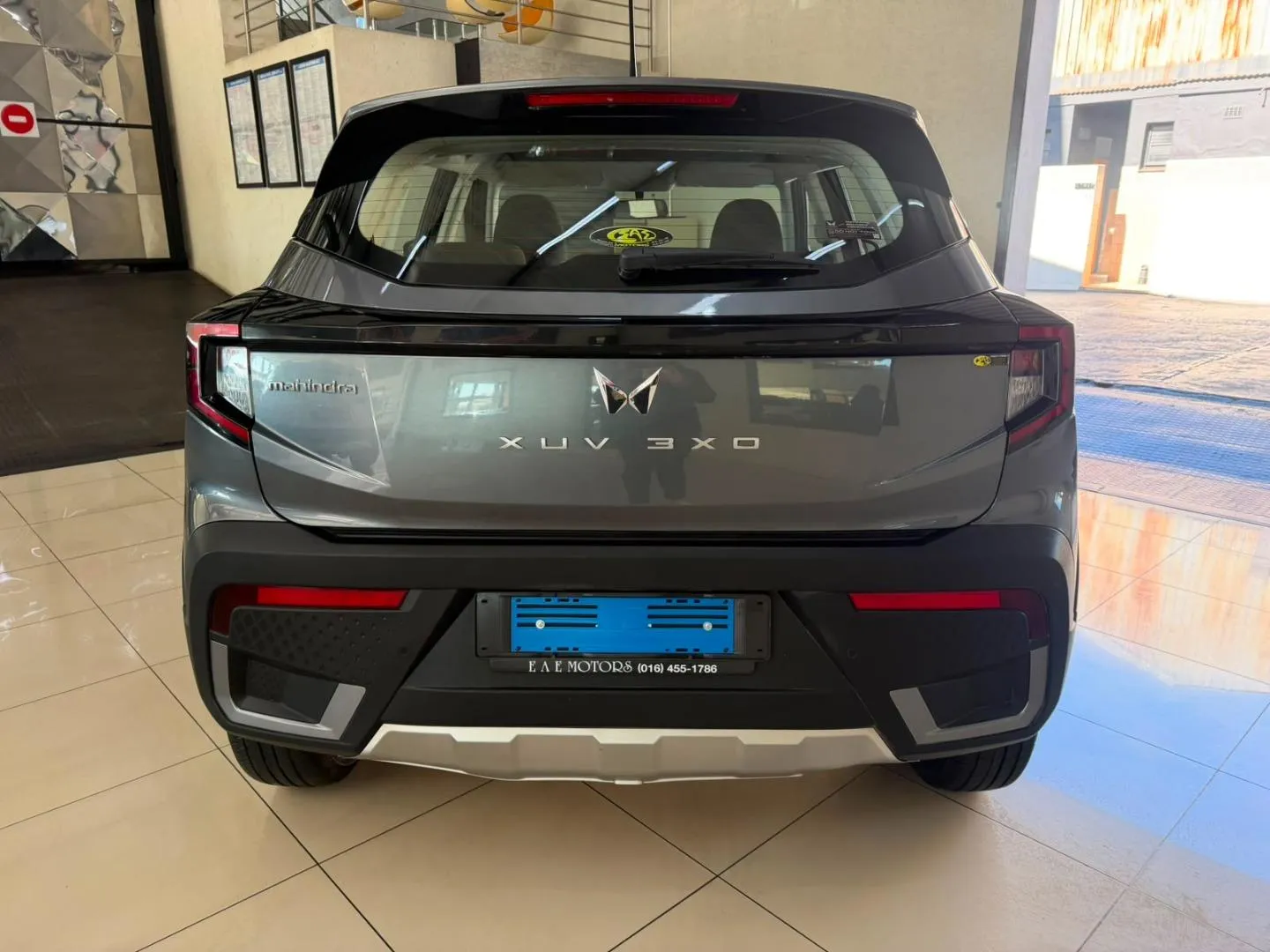 2025 Mahindra XUV 3XO 1.2T MX2 Auto, photo 8 of 14