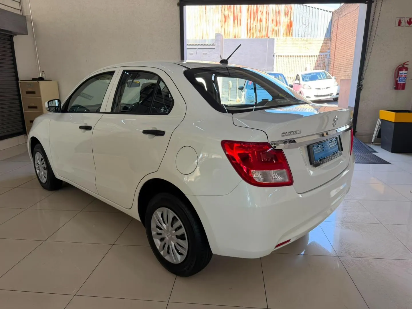 2025 Suzuki DZire 1.2 GA, photo 6 of 12