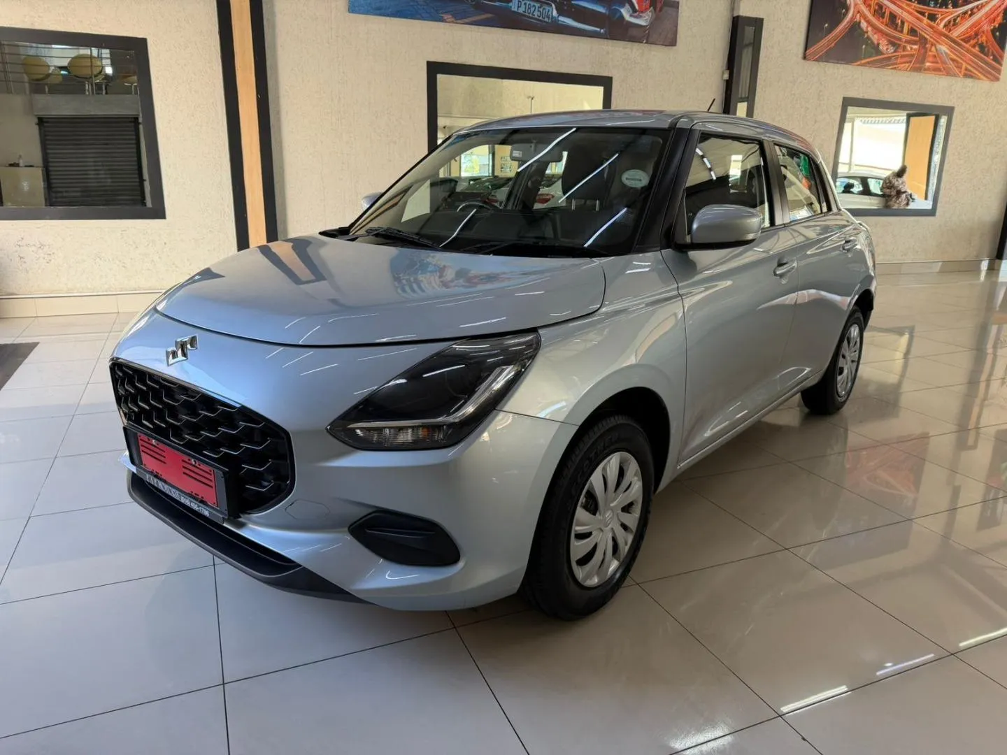 2025 Suzuki Swift 1.2 GL, photo 2 of 15