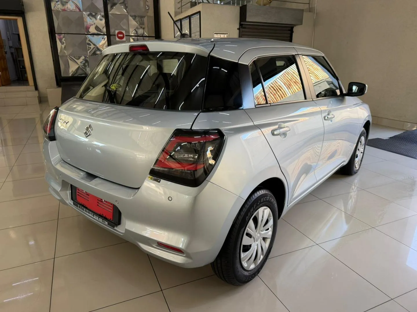 2025 Suzuki Swift 1.2 GL, photo 7 of 15