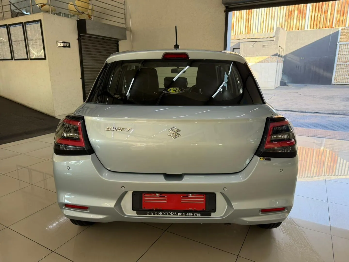 2025 Suzuki Swift 1.2 GL, photo 8 of 15