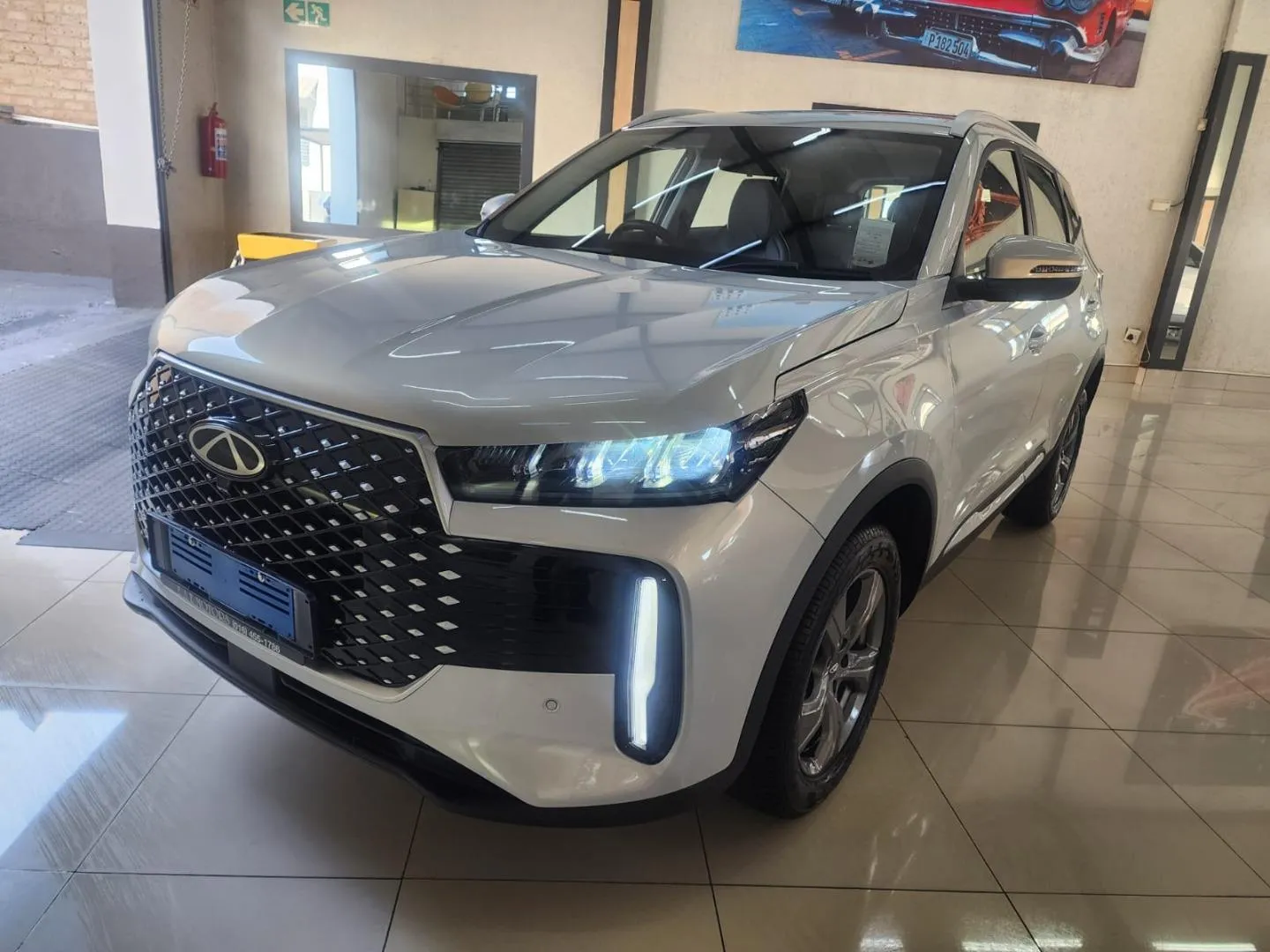 2026 Chery Tiggo Cross 1.5T Million Edition, photo 2 of 11