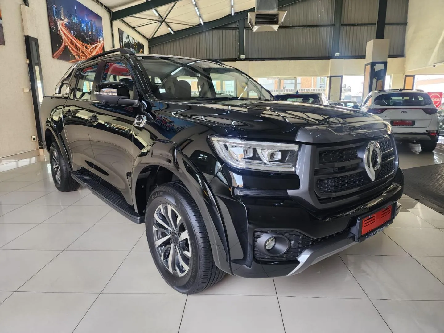 2026 GWM P300 2.4T Double Cab LT 4x4, photo 1 of 15