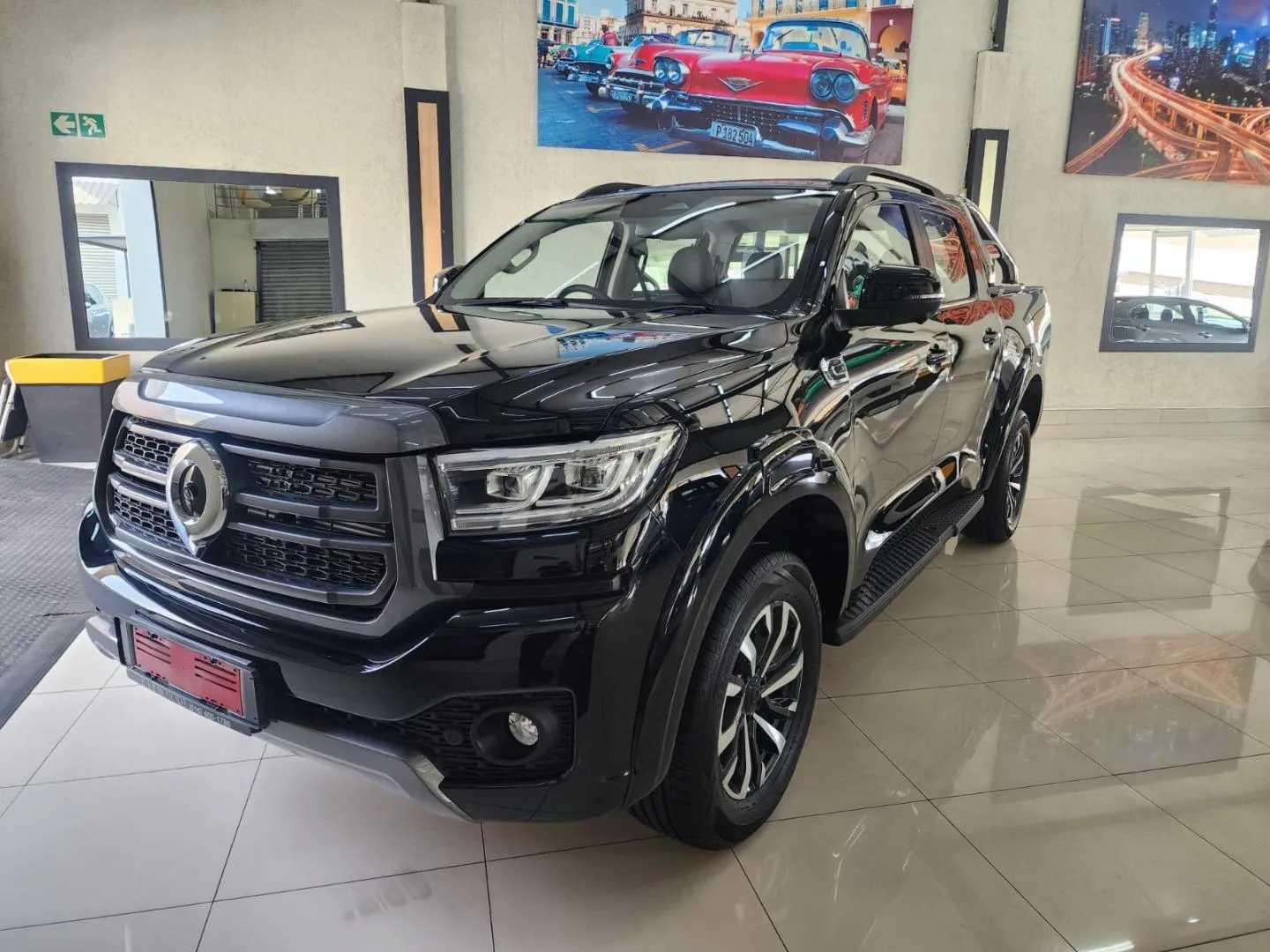 2026 GWM P300 2.4T Double Cab LT 4x4, photo 2 of 15