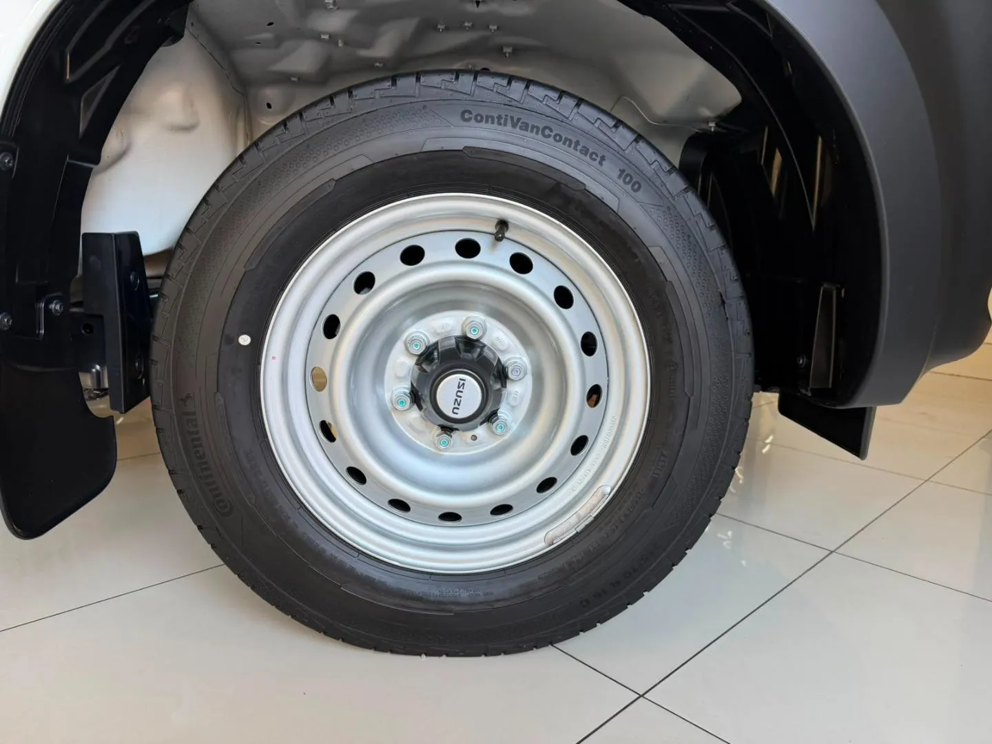 2026 Isuzu D-Max 250C Fleetside S/C P/U, photo 15 of 16