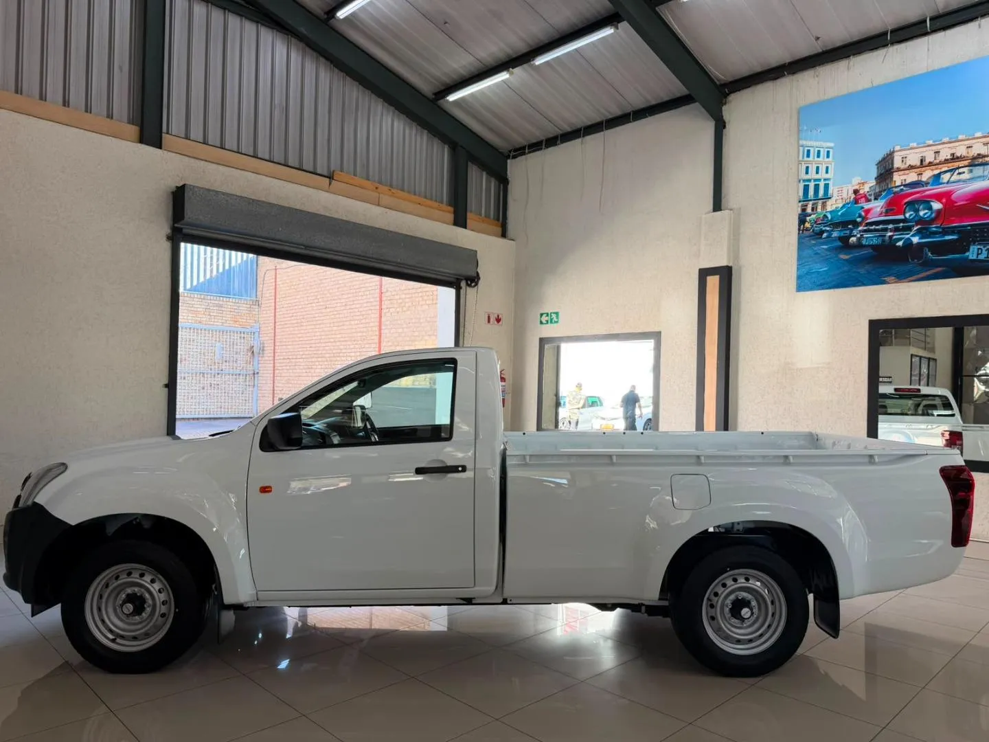 2026 Isuzu D-Max 250C Fleetside S/C P/U, photo 4 of 11