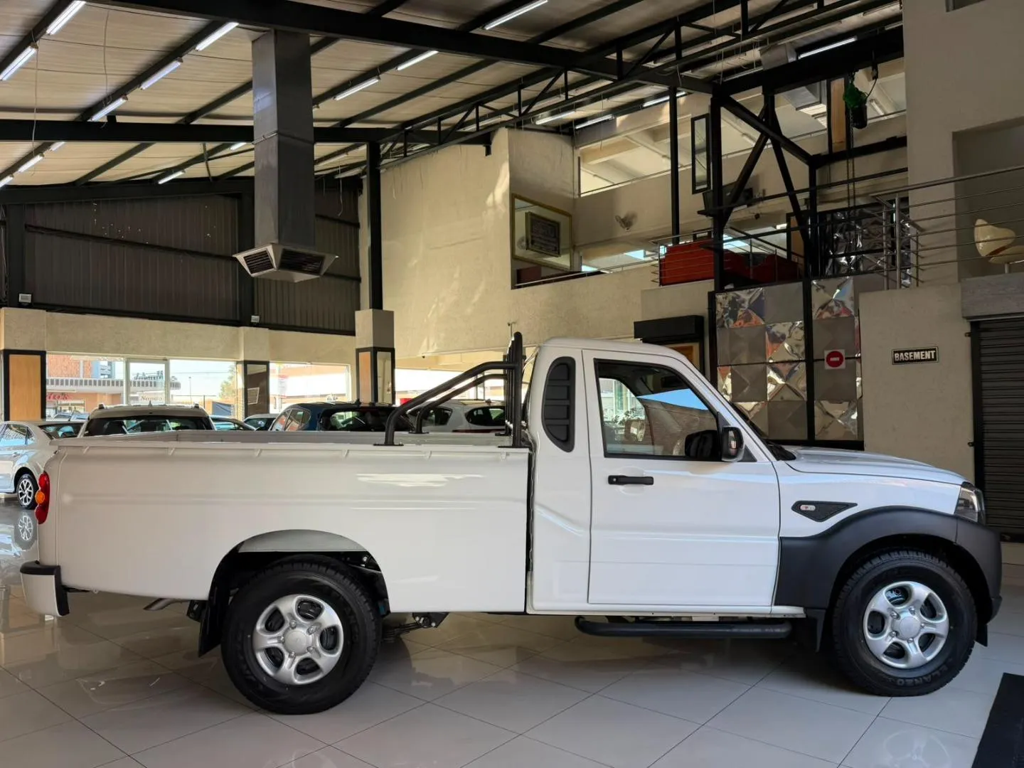 2026 Mahindra Pik Up 2.2CRDe S4, photo 3 of 8