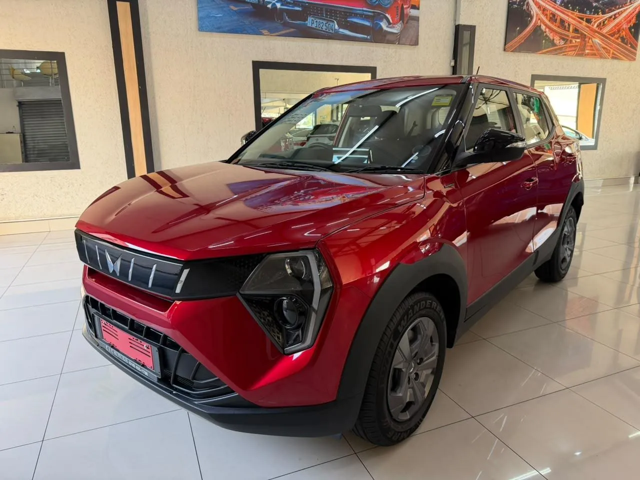 2026 Mahindra XUV 3XO 1.2T MX2 Auto, photo 2 of 13