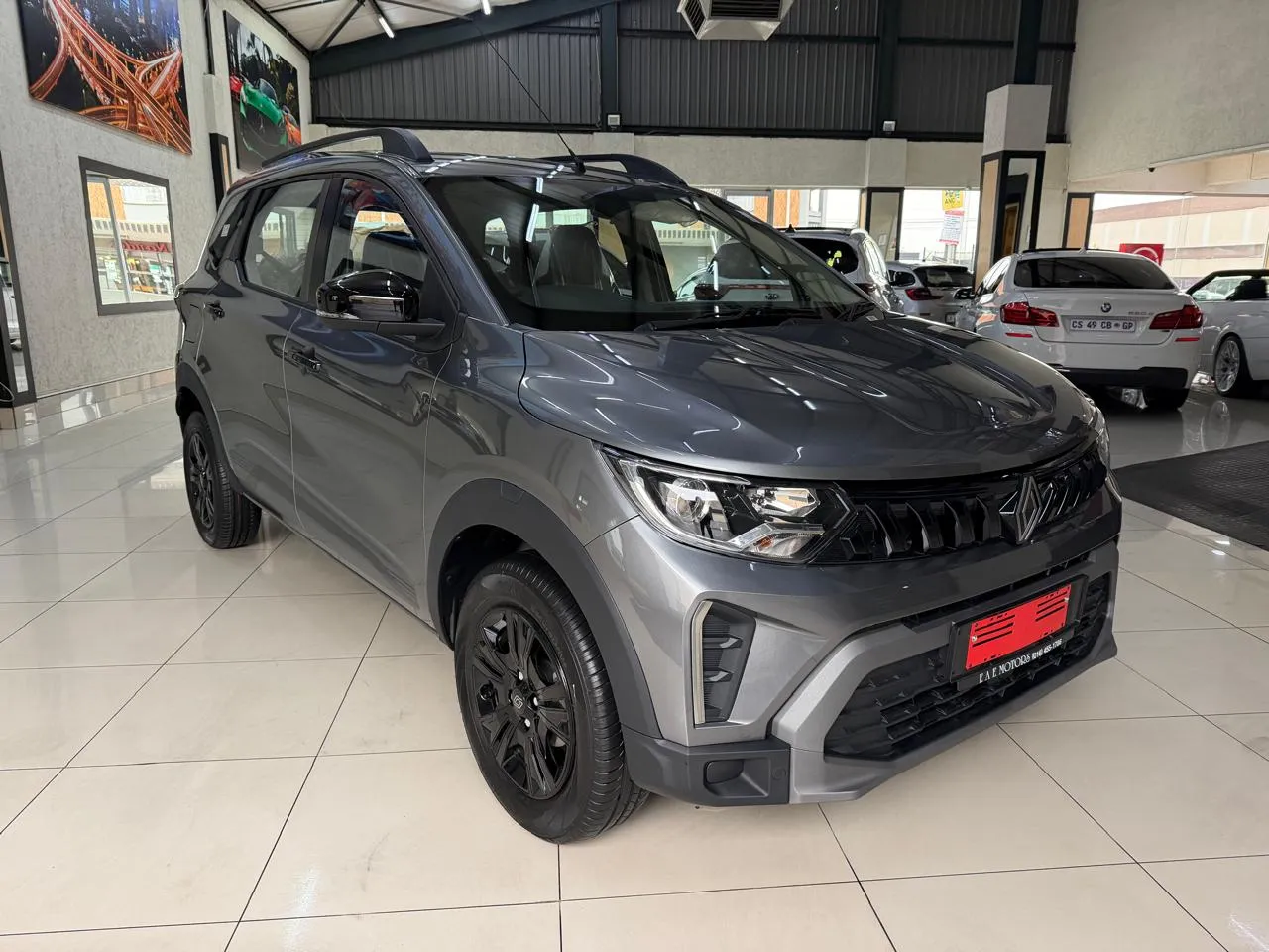 2026 Renault Triber 1.0 Techno, photo 1 of 14