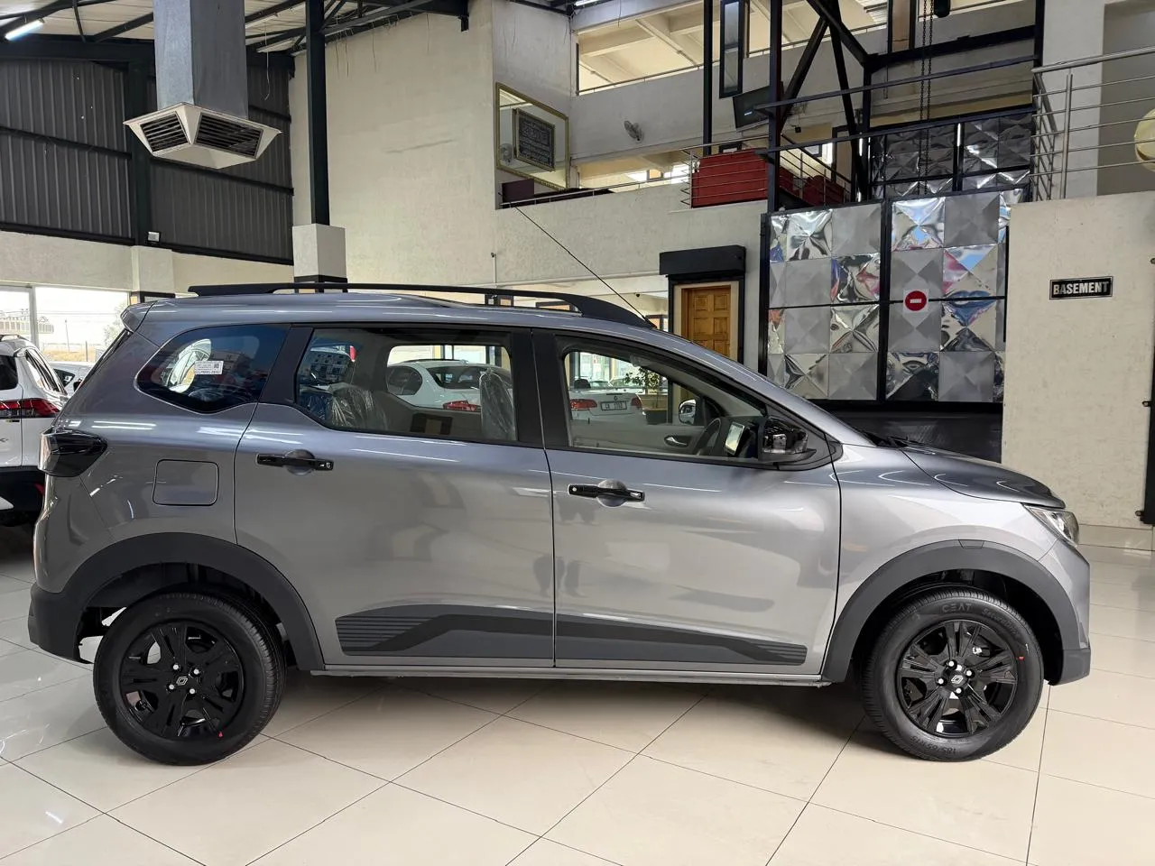 2026 Renault Triber 1.0 Techno, photo 3 of 14