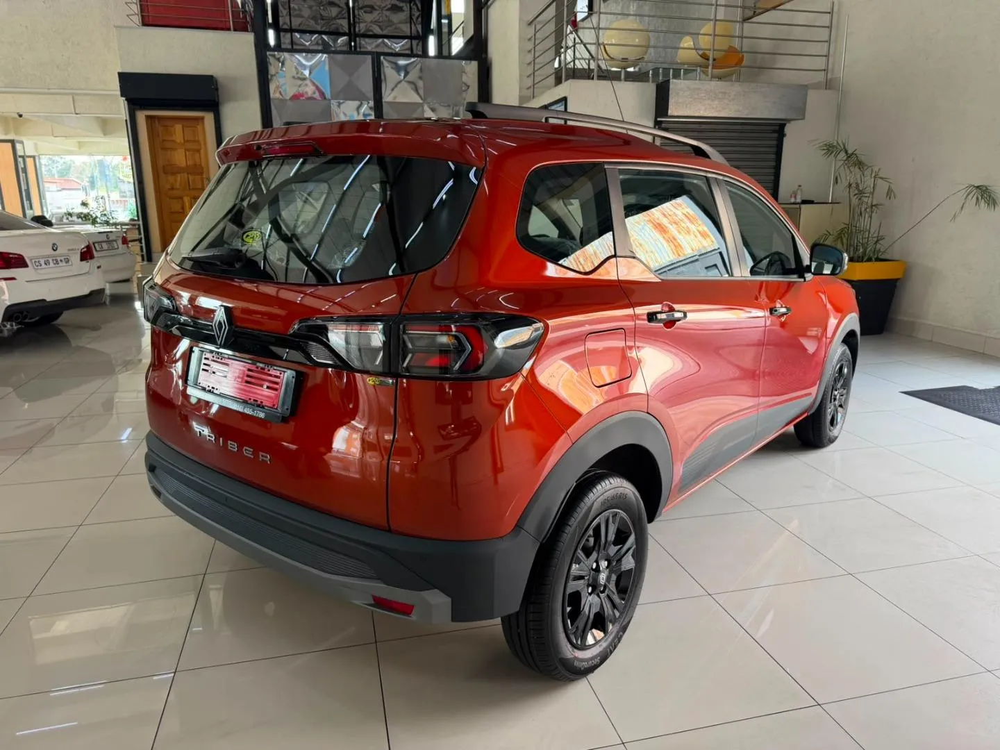 2026 Renault Triber 1.0 Techno, photo 6 of 14