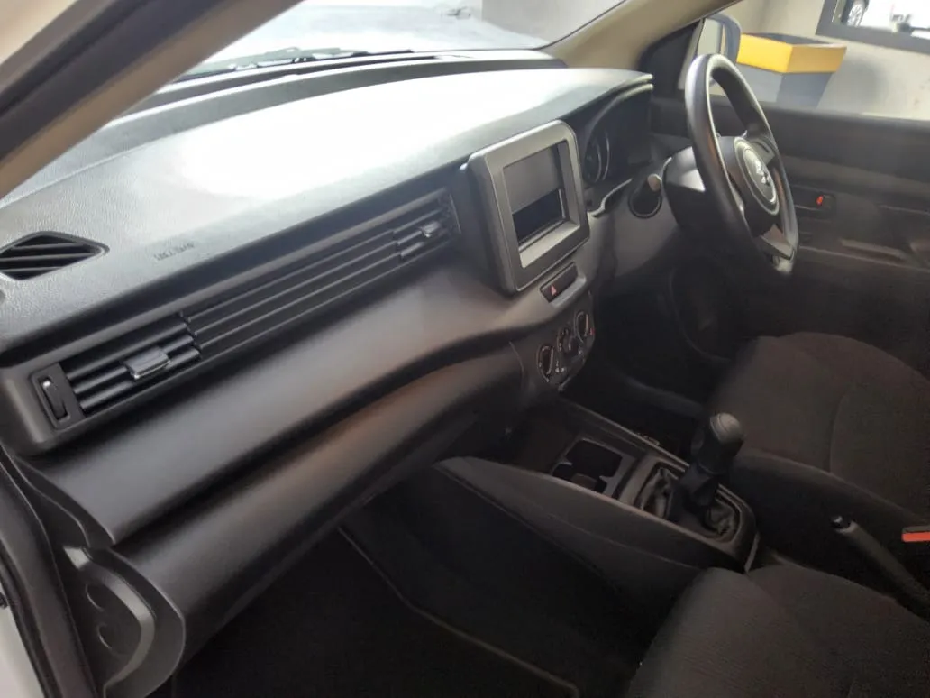 2026 Suzuki Ertiga 1.5 GA, photo 9 of 10