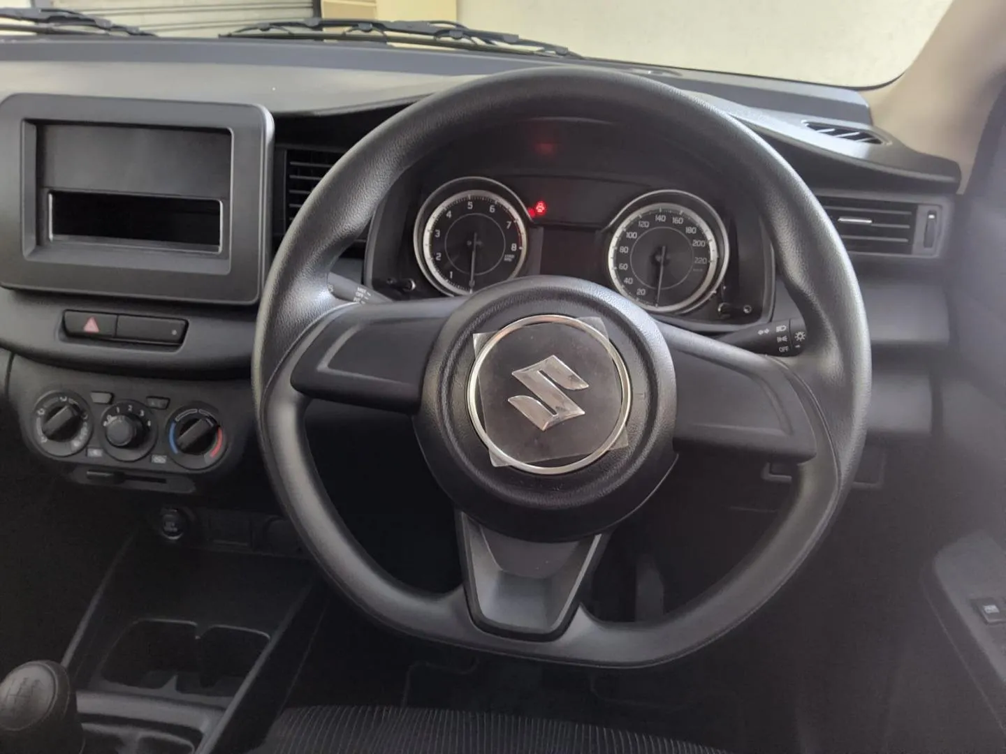 2026 Suzuki Ertiga 1.5 GA, photo 11 of 15