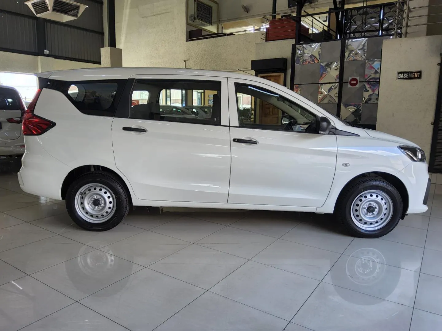 2026 Suzuki Ertiga 1.5 GA, photo 4 of 10