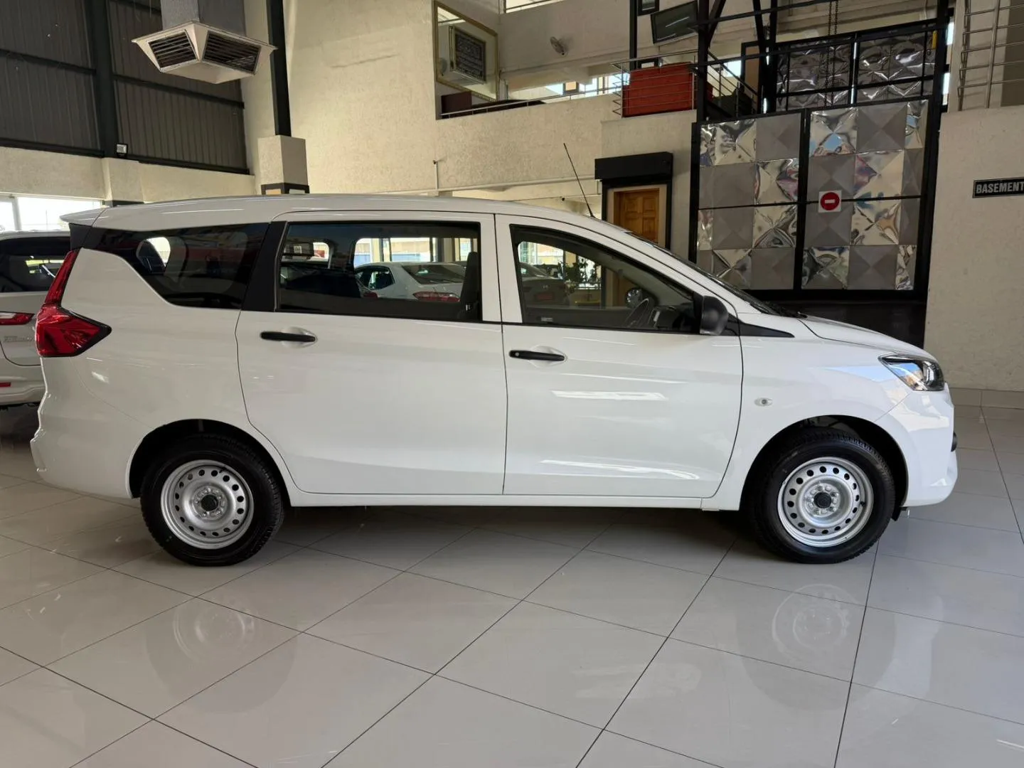2026 Toyota Rumion 1.5 S, photo 3 of 14